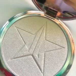 Jeffree Star Crystal Ball limited edition